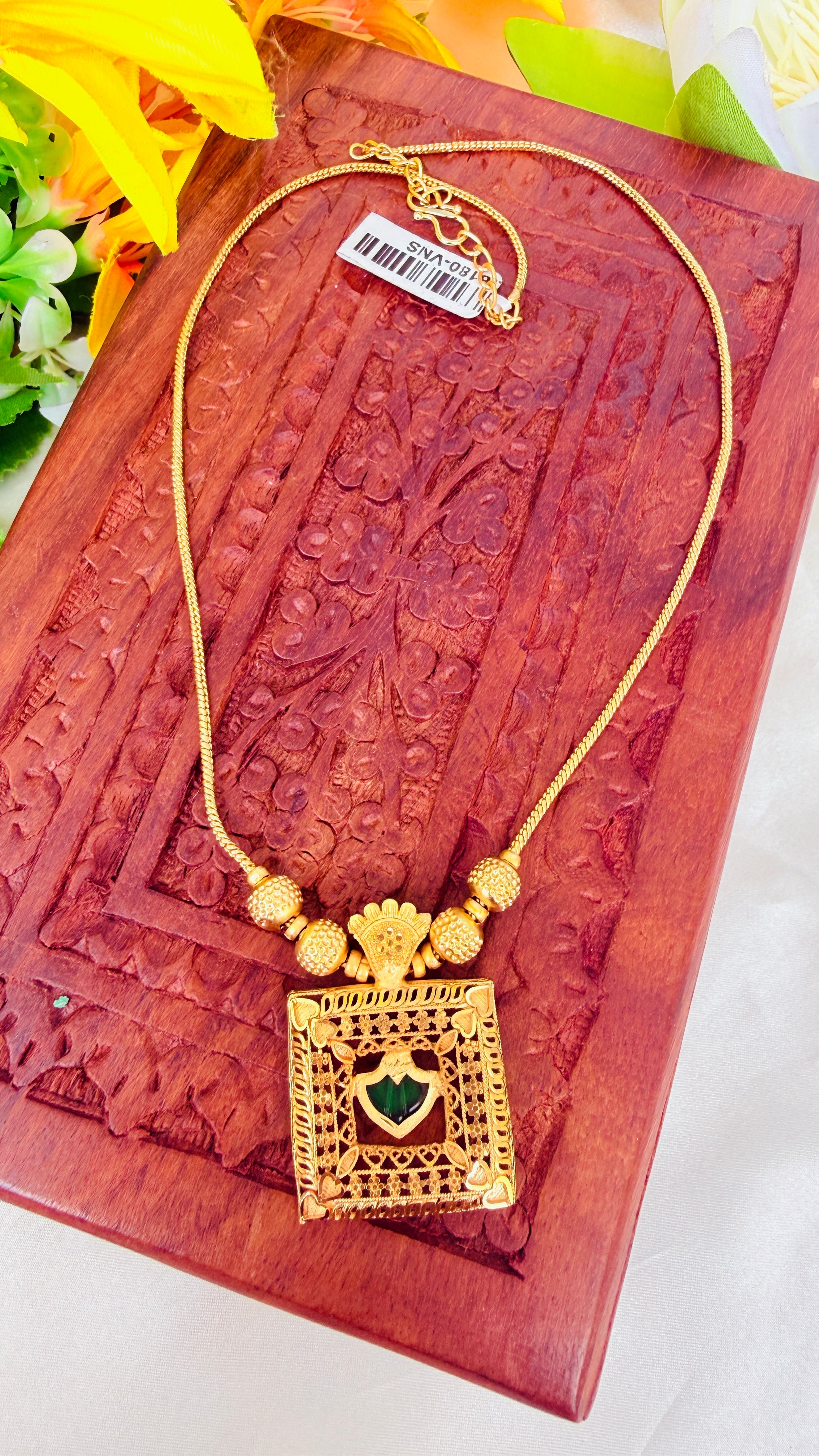 Palakka Square Short Necklacs RJ346