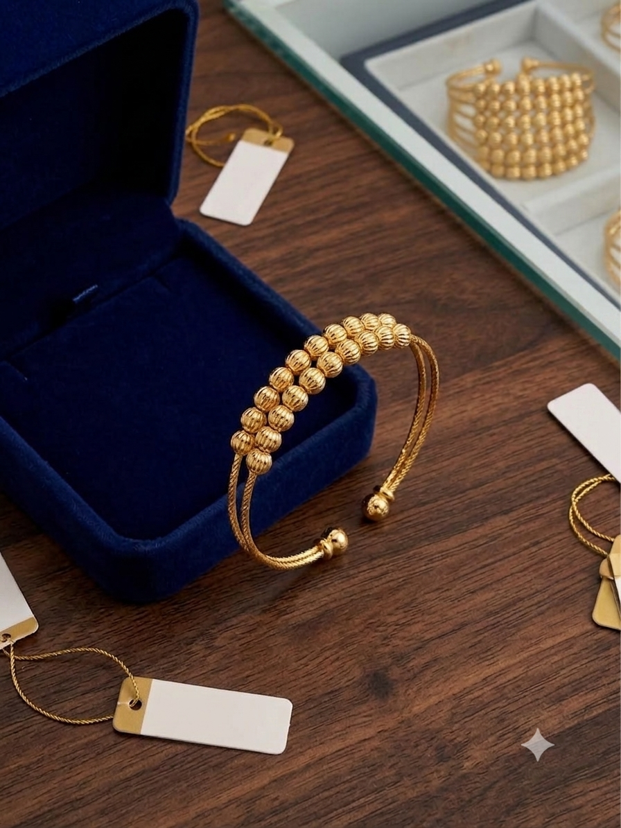 Adjustable Ball Bangle Gold Plated RJ403