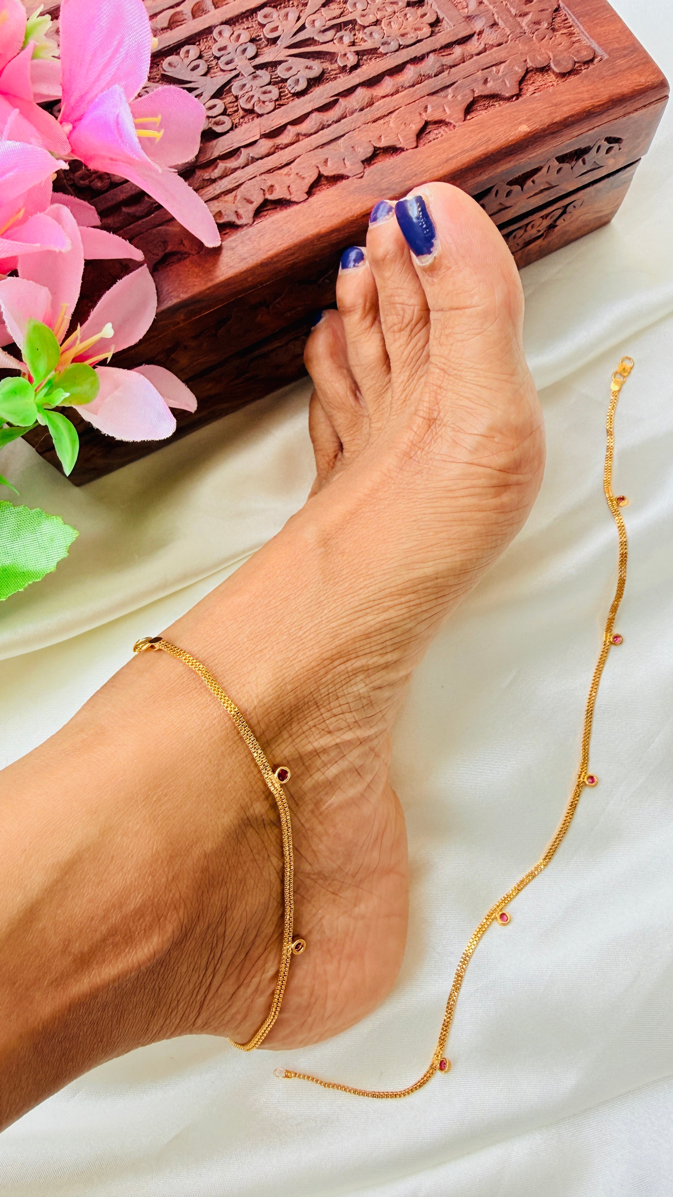 Kudhboo round  Gold Plated Anklets RJ377