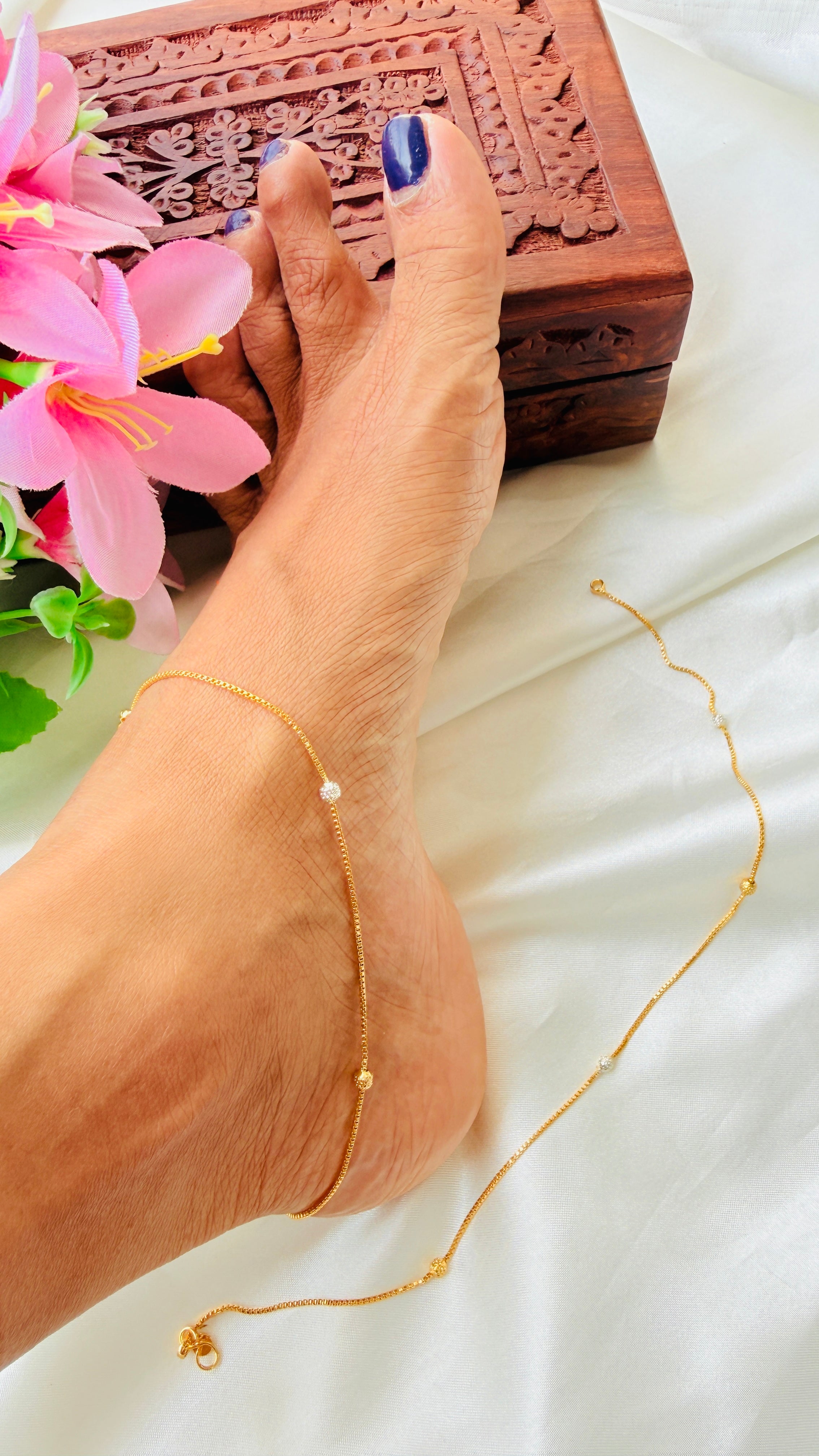 Dual tone Gold Plated Anklets RJ378