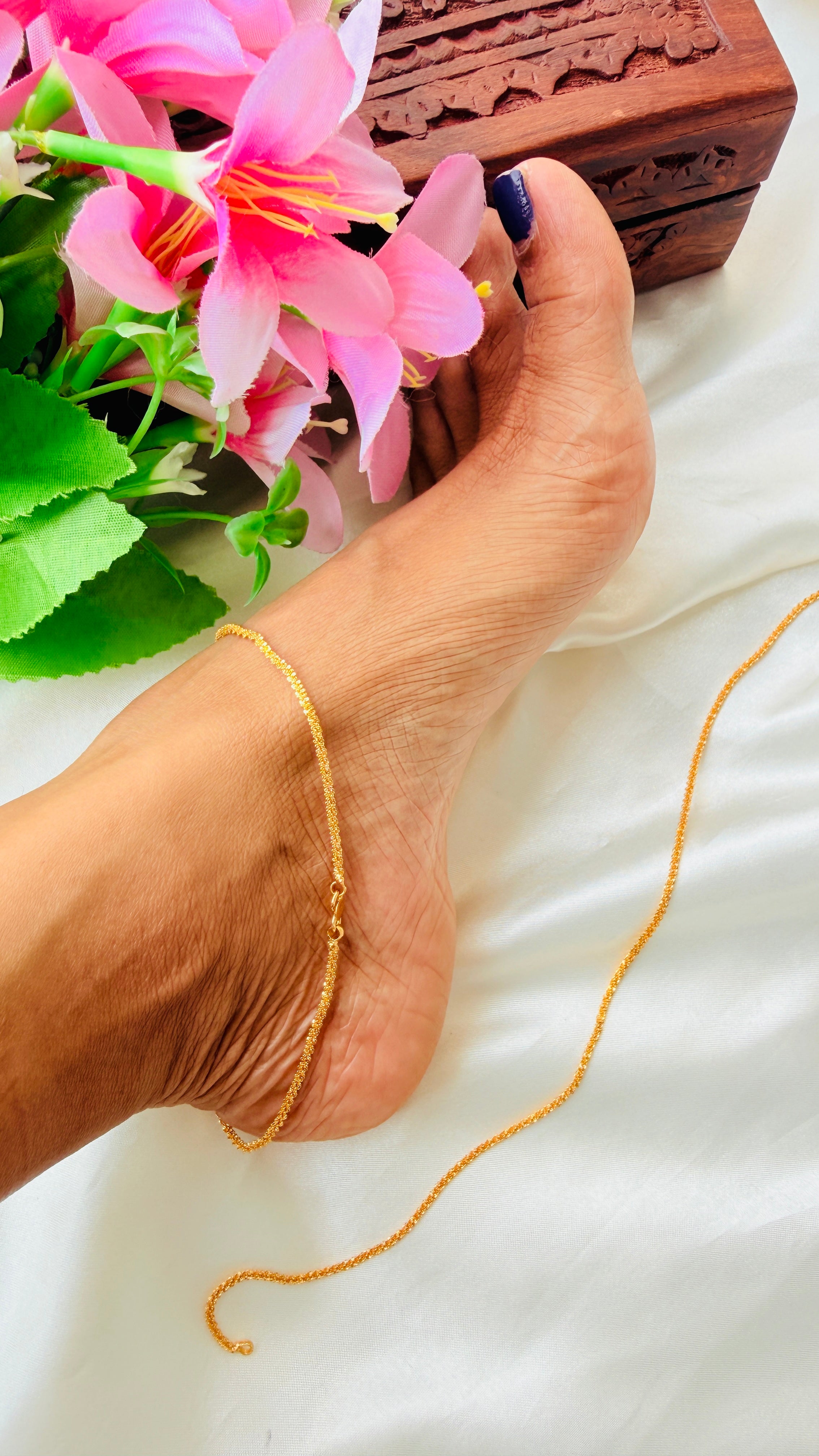 Surya Gold Plated Anklets RJ369