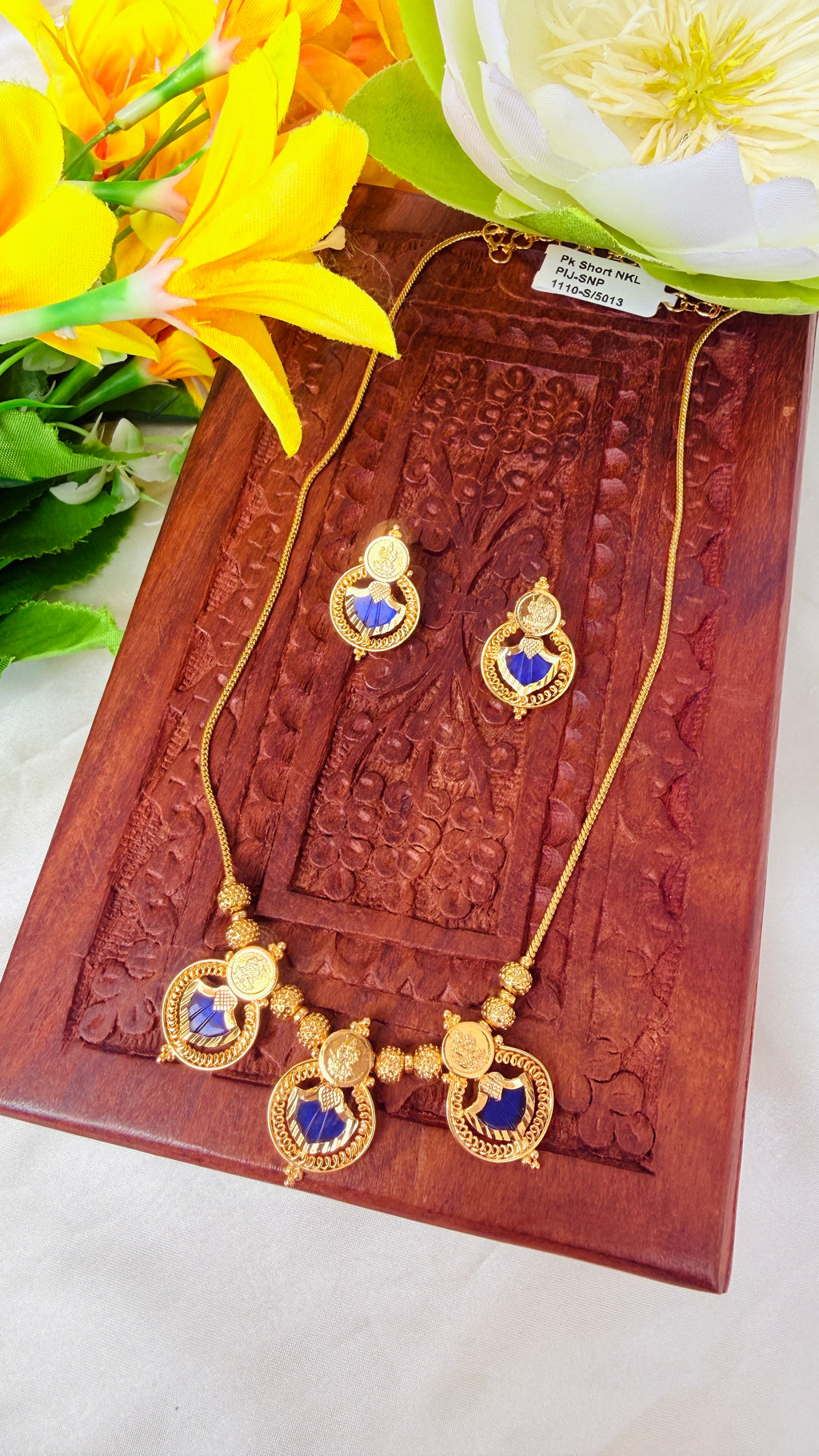 Palakka Short Necklace + Stud RJ352