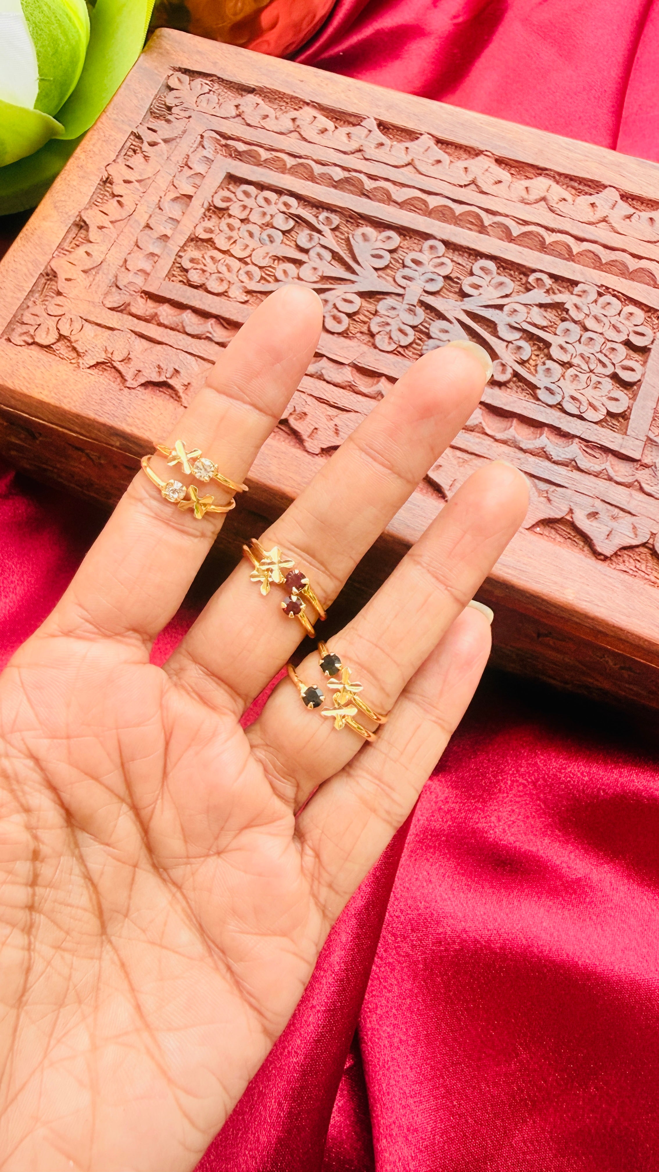 Star Stone Adjustable Toe Ring RJ388