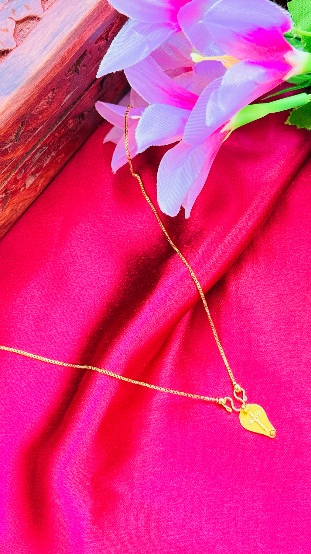 Gold Plated Christian Thali with Box Chain RJ254