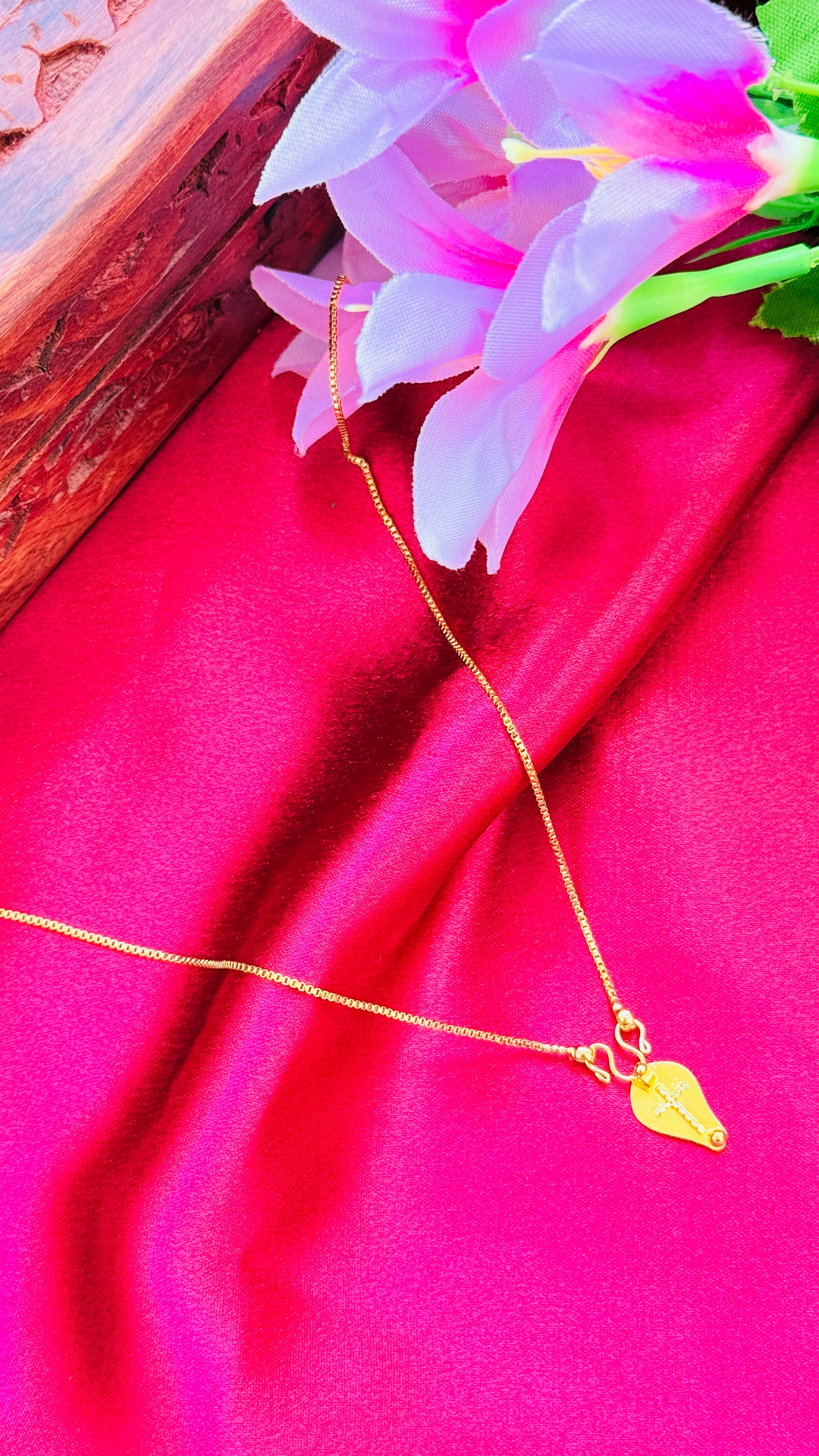 Gold Plated Christian Thali with Box Chain RJ254