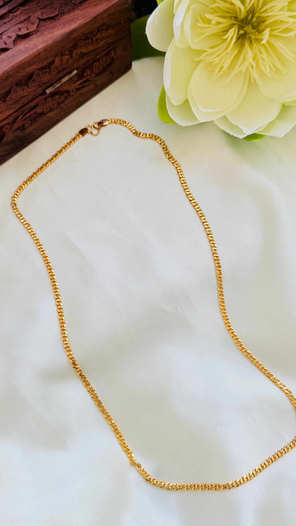 Thin Loop Gold Plated Daily Wear Chain RJ322