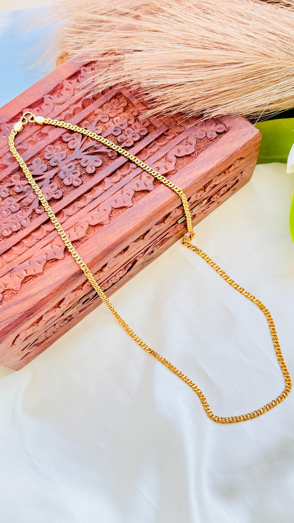 Thin Loop Gold Plated Daily Wear Chain RJ322