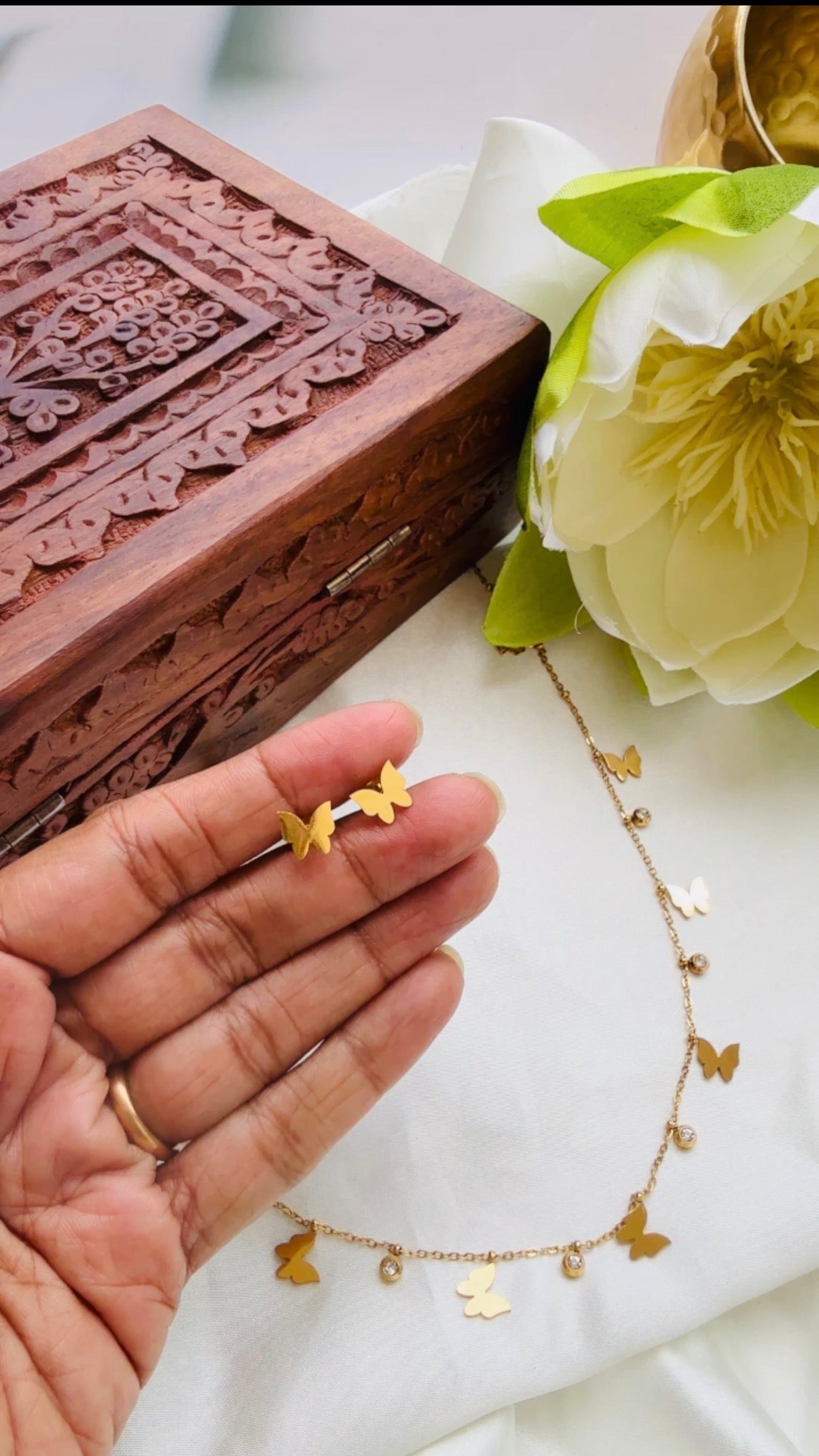 Butterfly Glow Anti Tarnish Stainless Steel Necklace Set RJ328