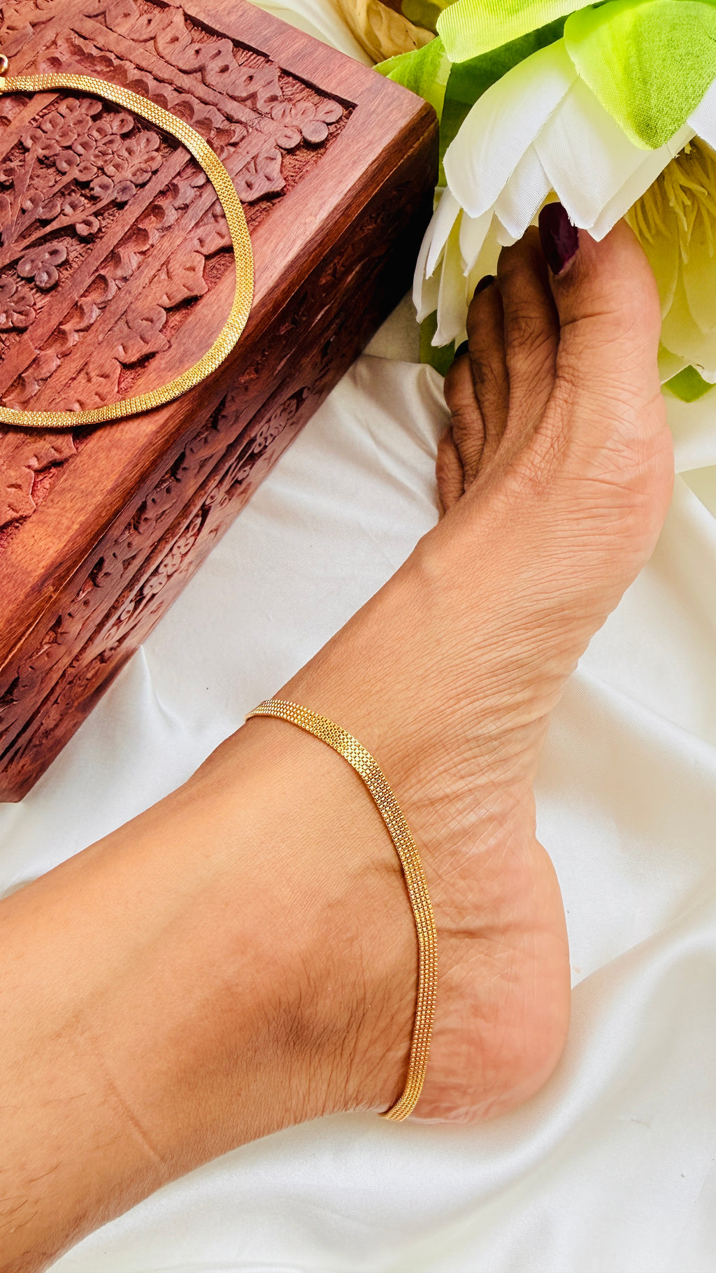 Kasavu Gold Plated Anklets RJ343