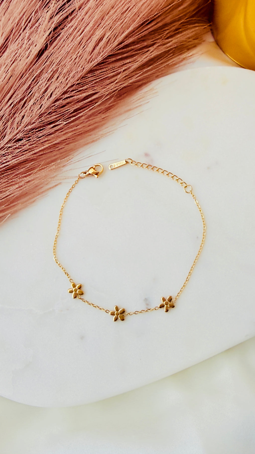Three roses Anti tarnish Bracelet RJ363