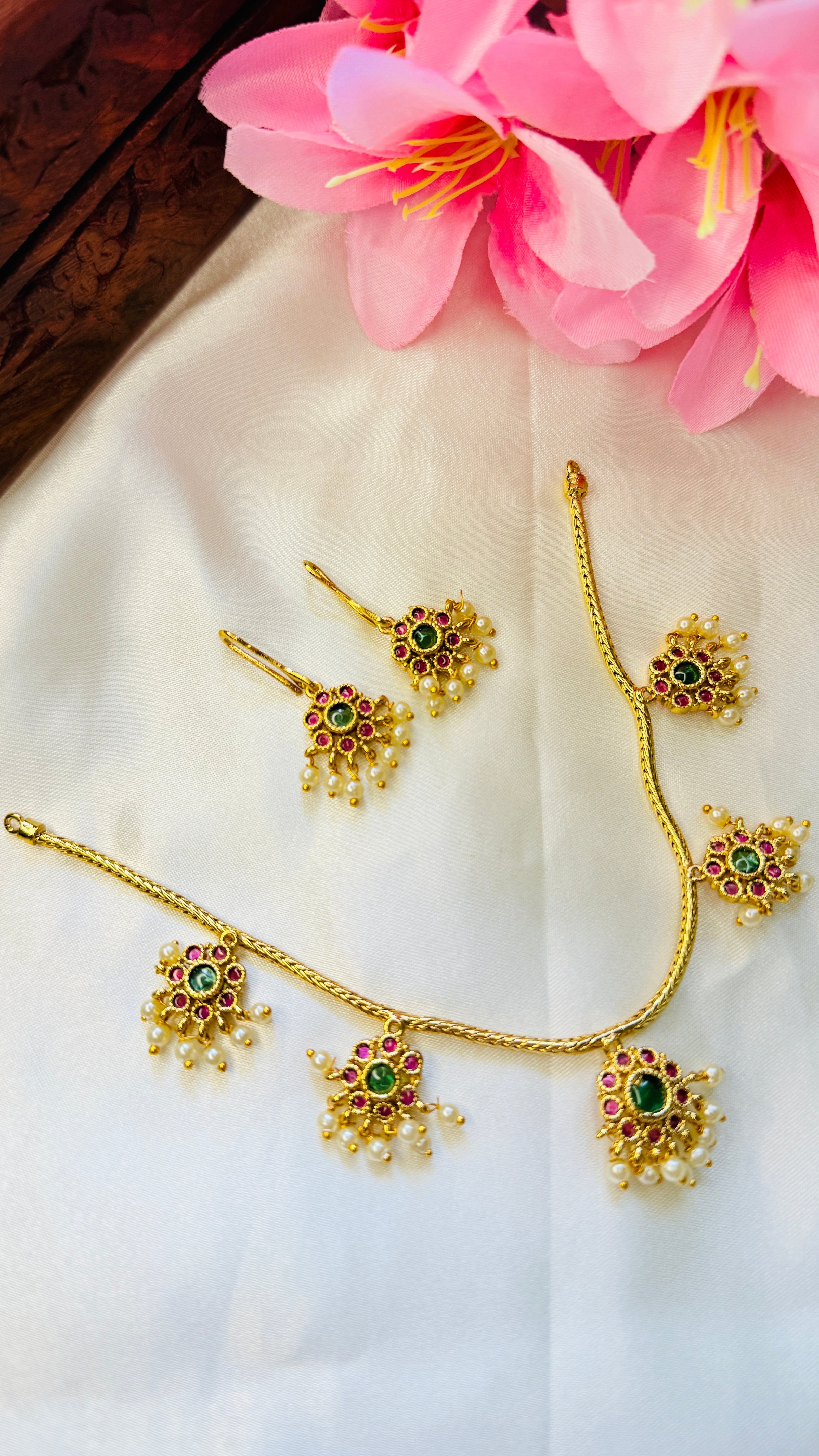 Traditional Kemp Attigai Necklace Set Multi RJ184