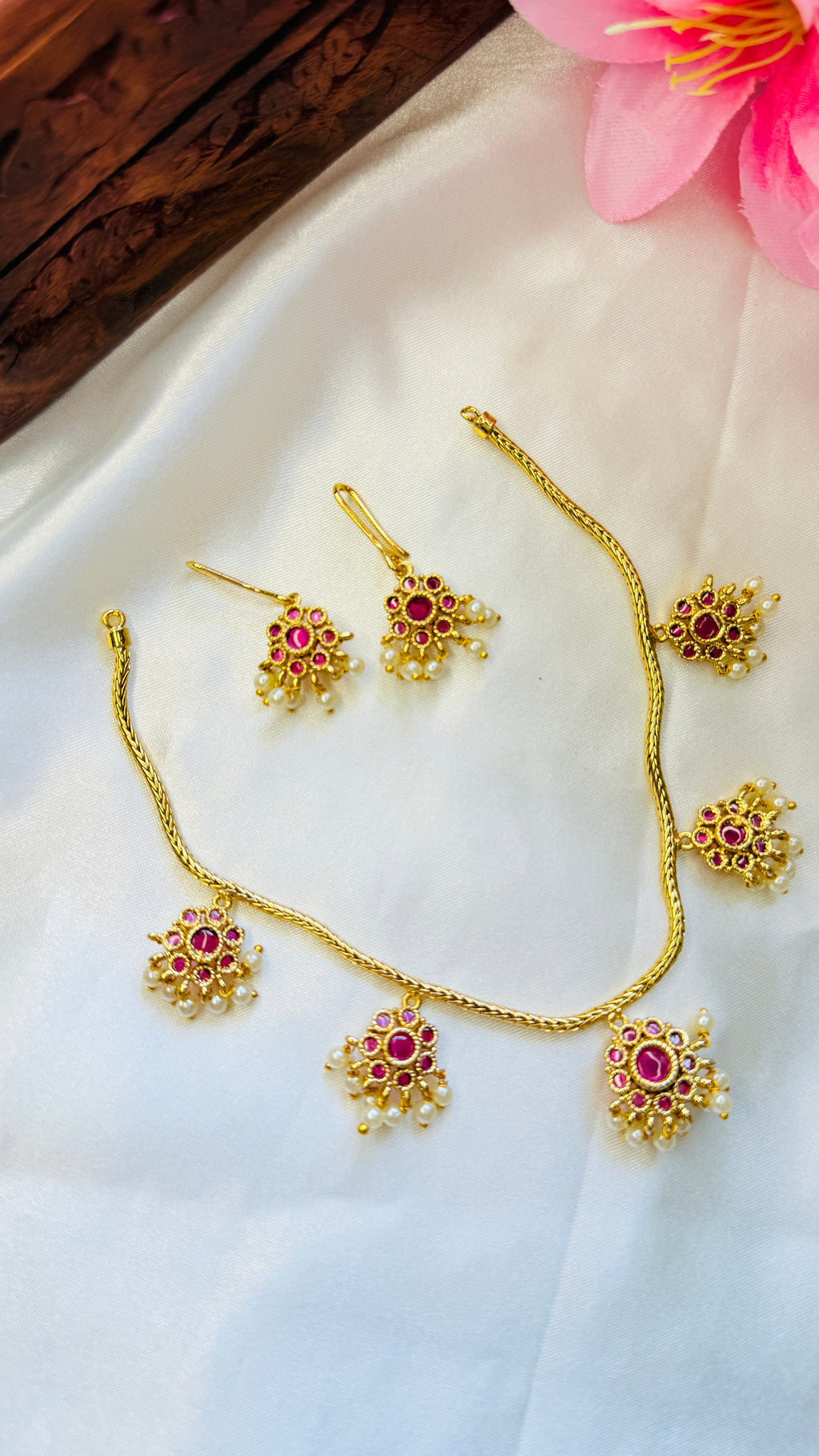 Traditional Kemp Attigai Necklace Set Ruby RJ183