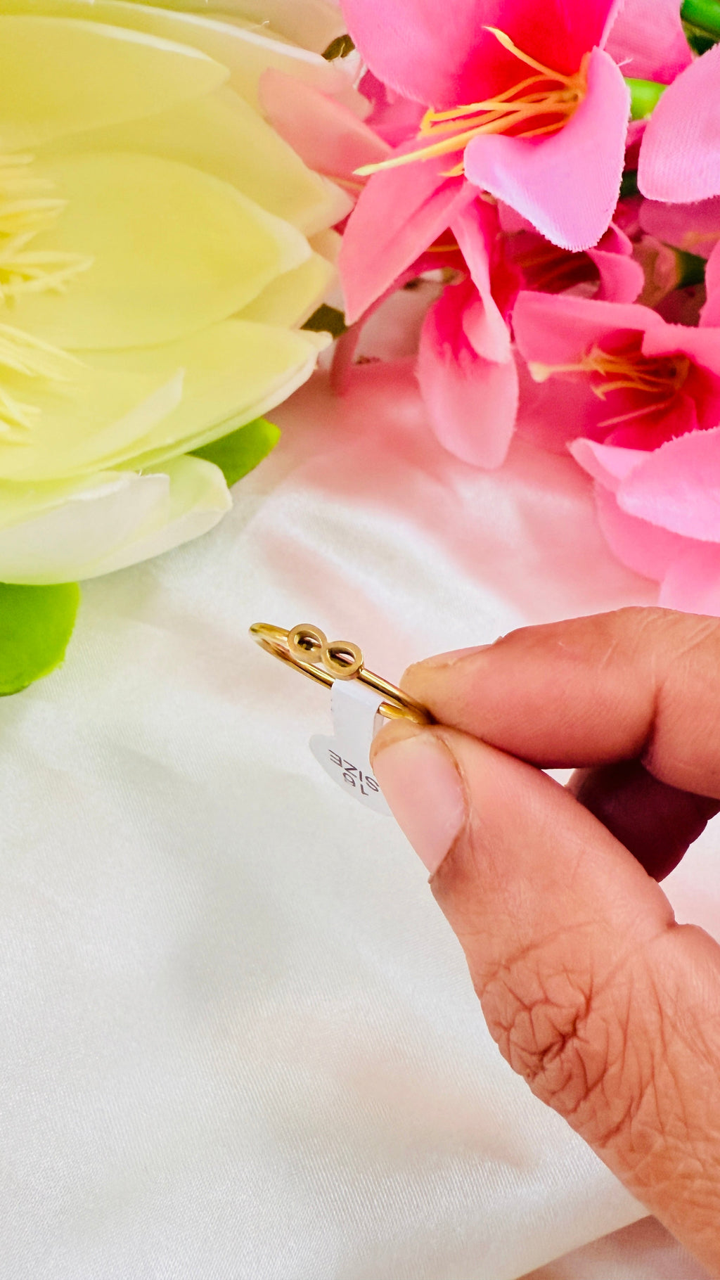 Aura Infinity Band Antitarnish Ring RJ224