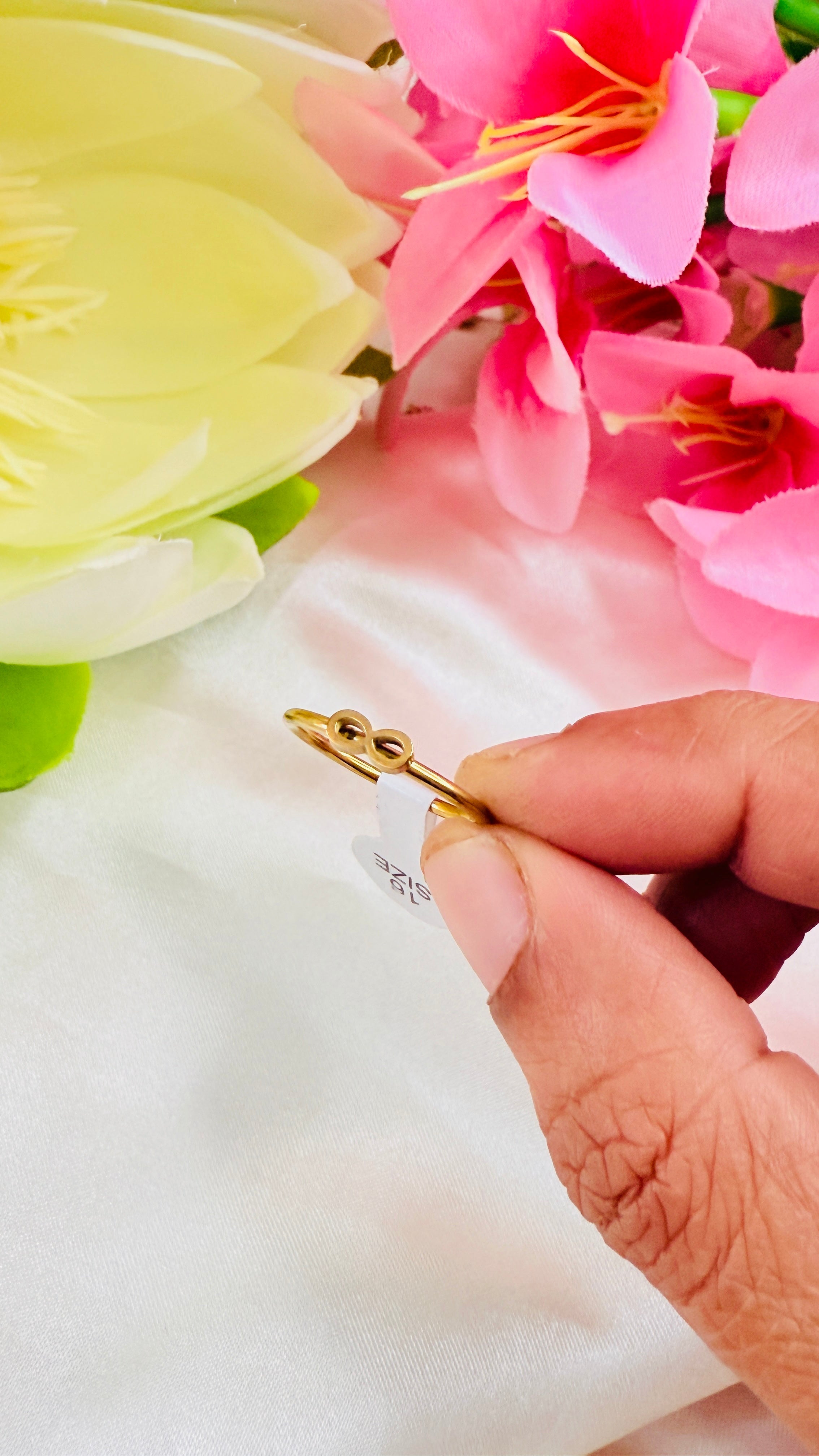 Aura Infinity Band Antitarnish Ring RJ224