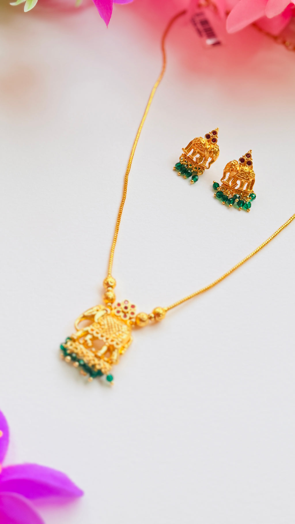 Elephant Gold Plated Pendant Necklace + Stud RJ286