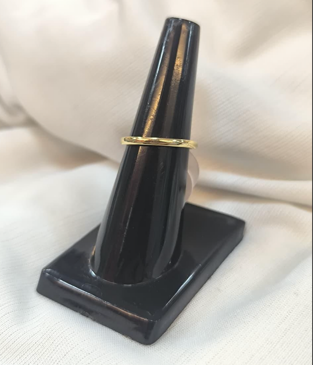 Aura Gold Unisex Antitarnish Ring RJ225