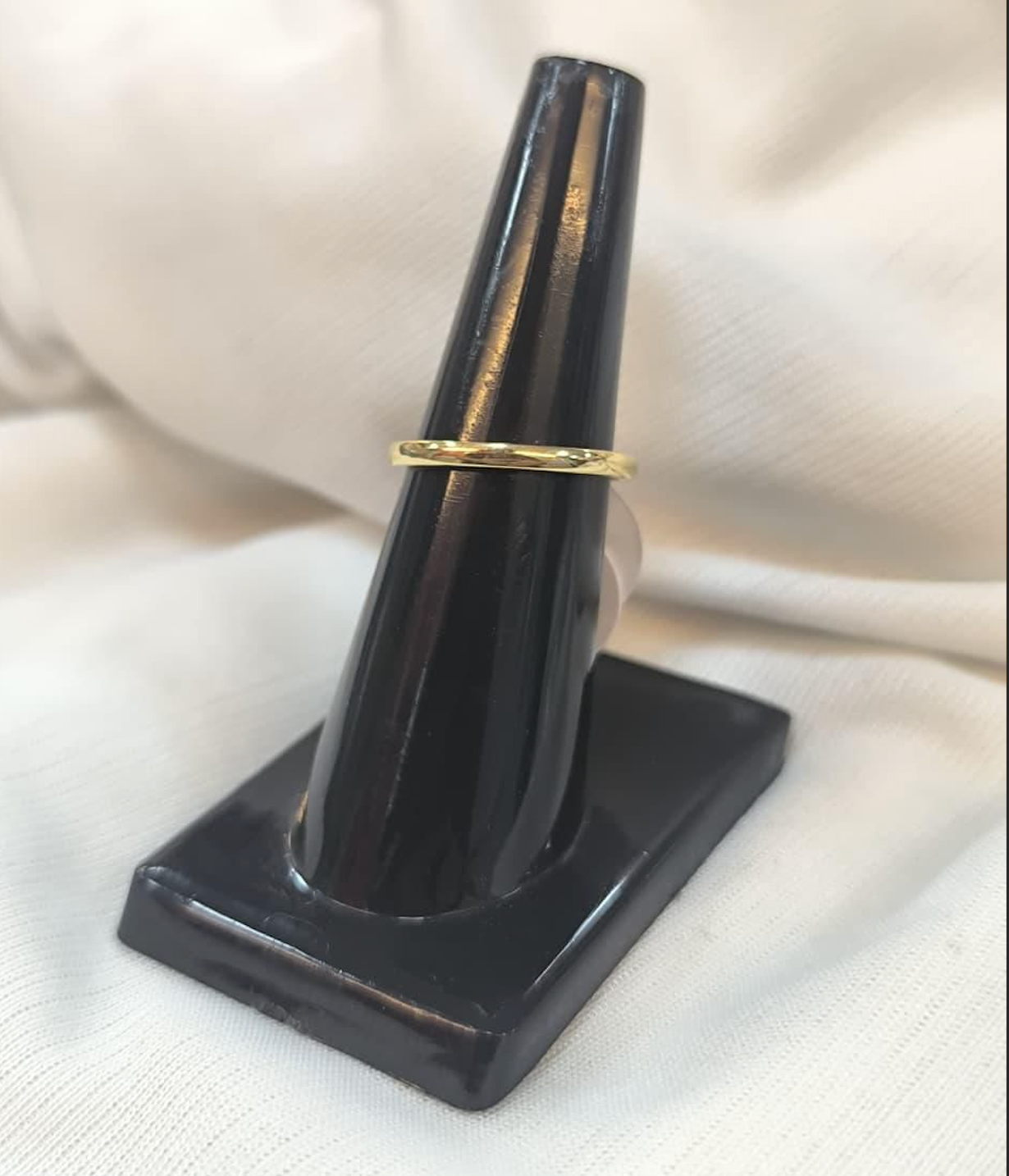 Aura Gold Unisex Antitarnish Ring RJ225